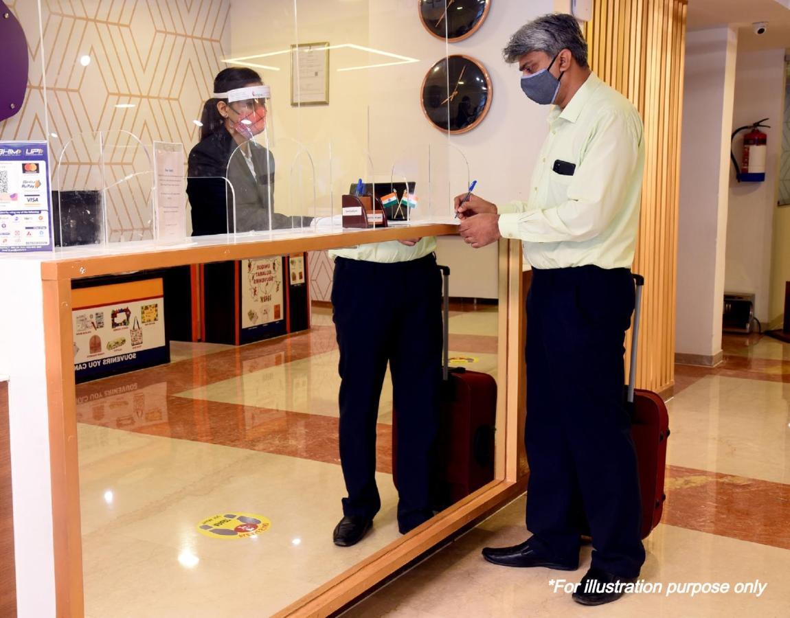 Oyo Hotel Prerna Raipur  Luaran gambar
